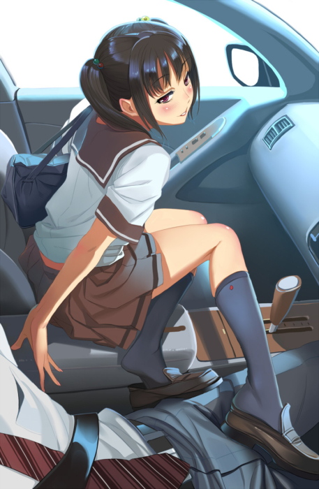 誰かに見られないかドキドキしながら車内でエッチな事するカーセックス美少女の二次エロ画像